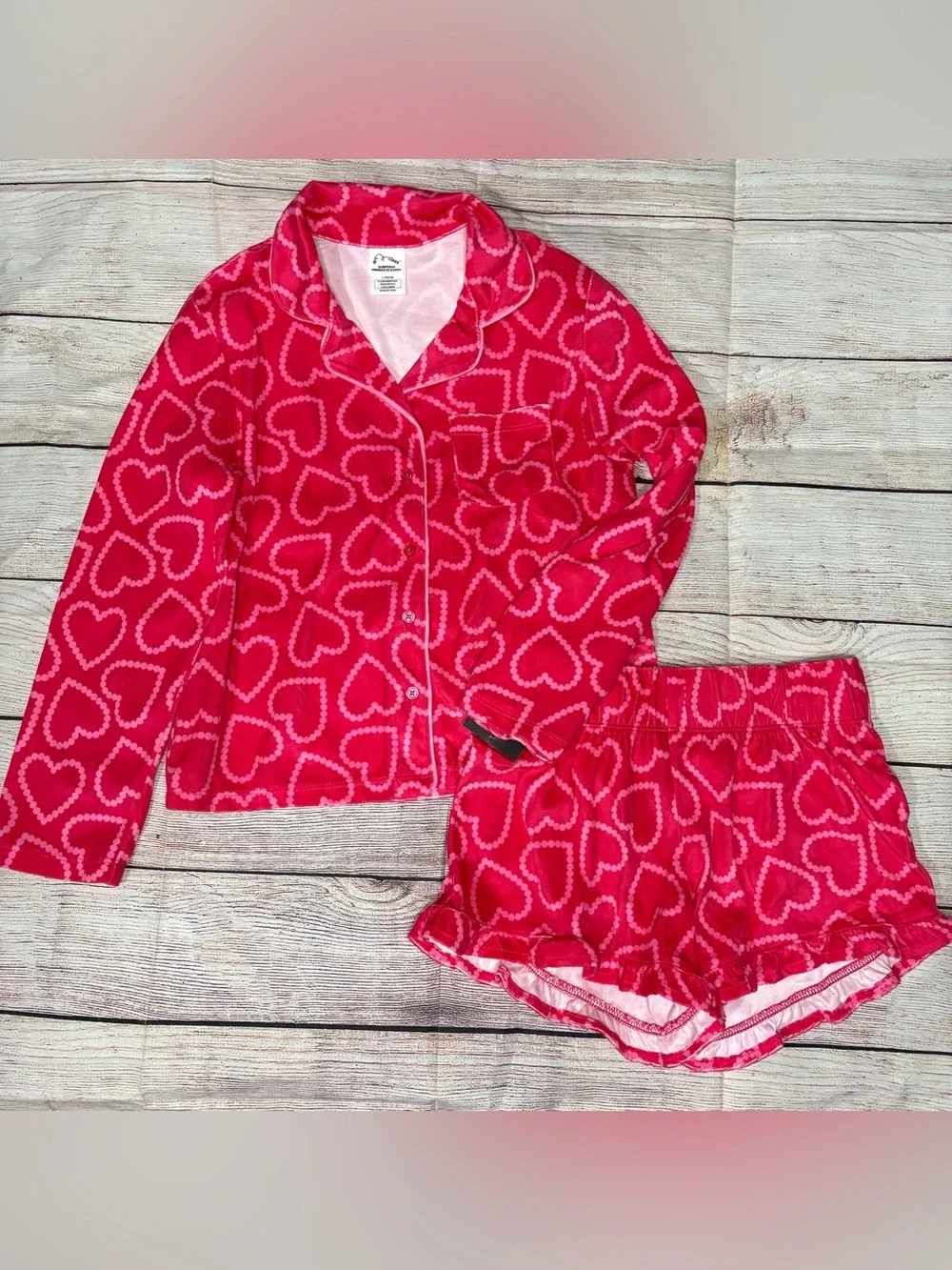 Girls' Red Heart-Print Pajama Set - Long Sleeve Top & Shorts
